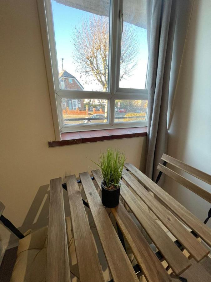 Willesden Green Rooms 런던 외부 사진