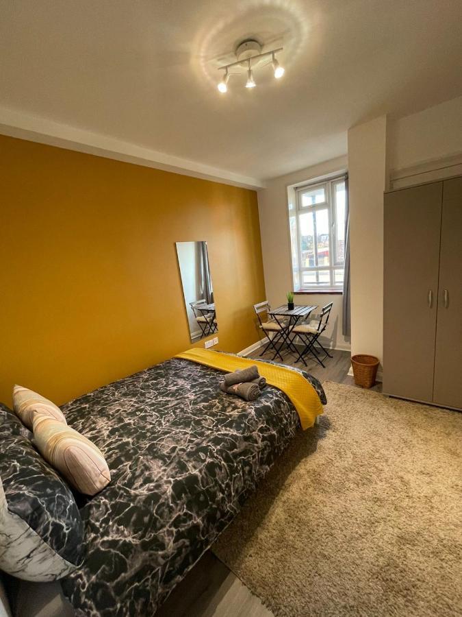 Willesden Green Rooms 런던 외부 사진