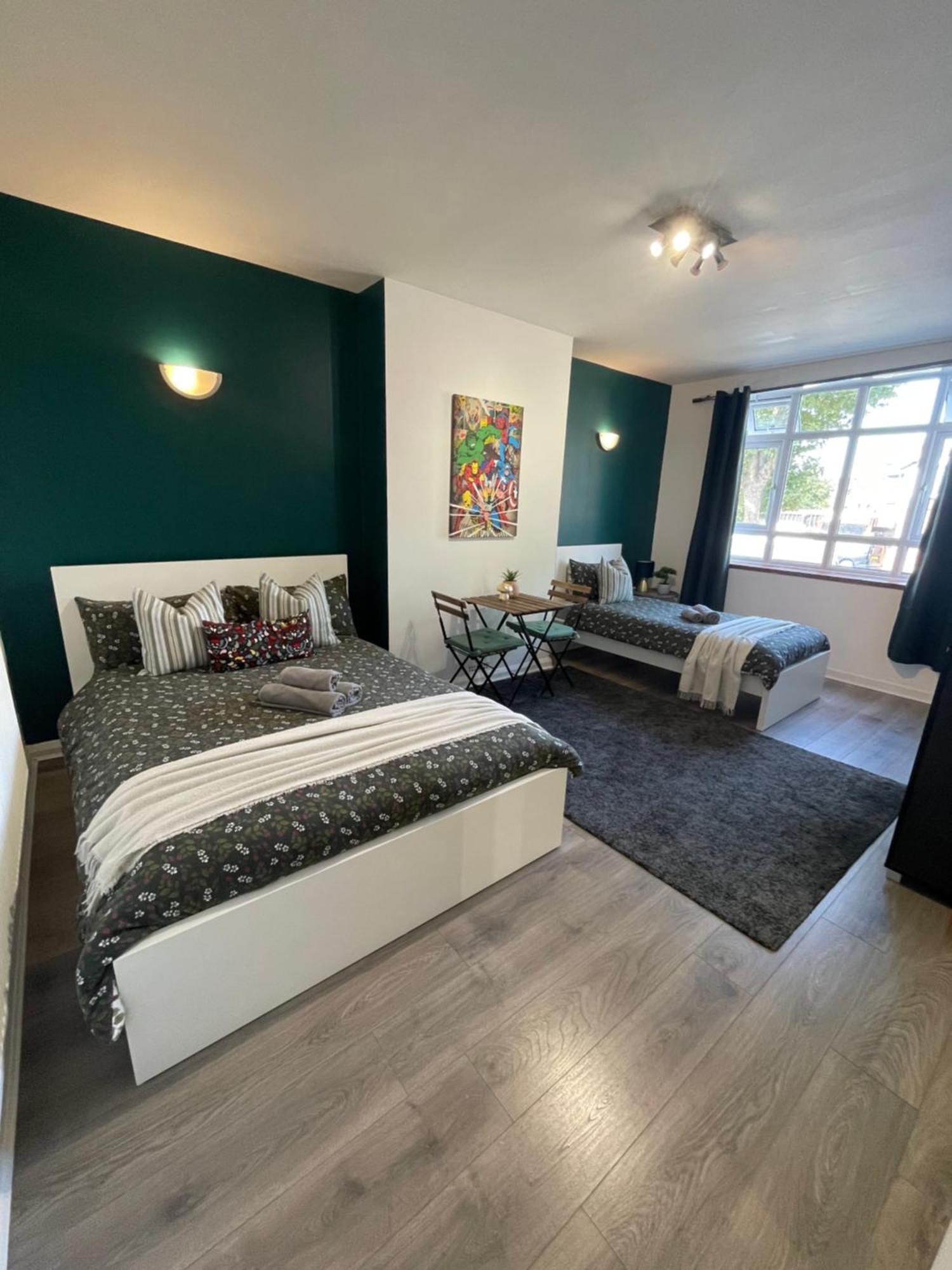 Willesden Green Rooms 런던 외부 사진