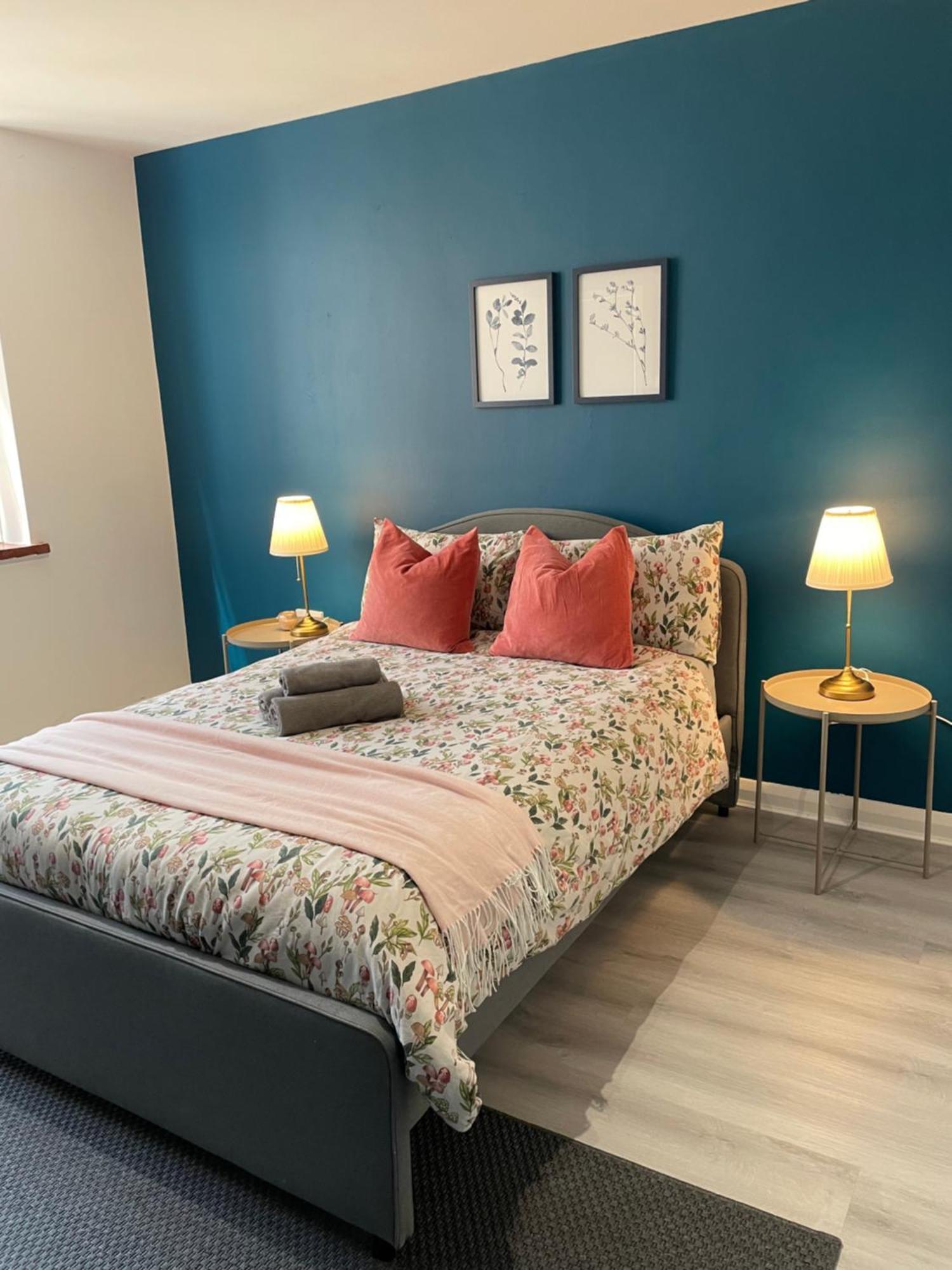 Willesden Green Rooms 런던 외부 사진