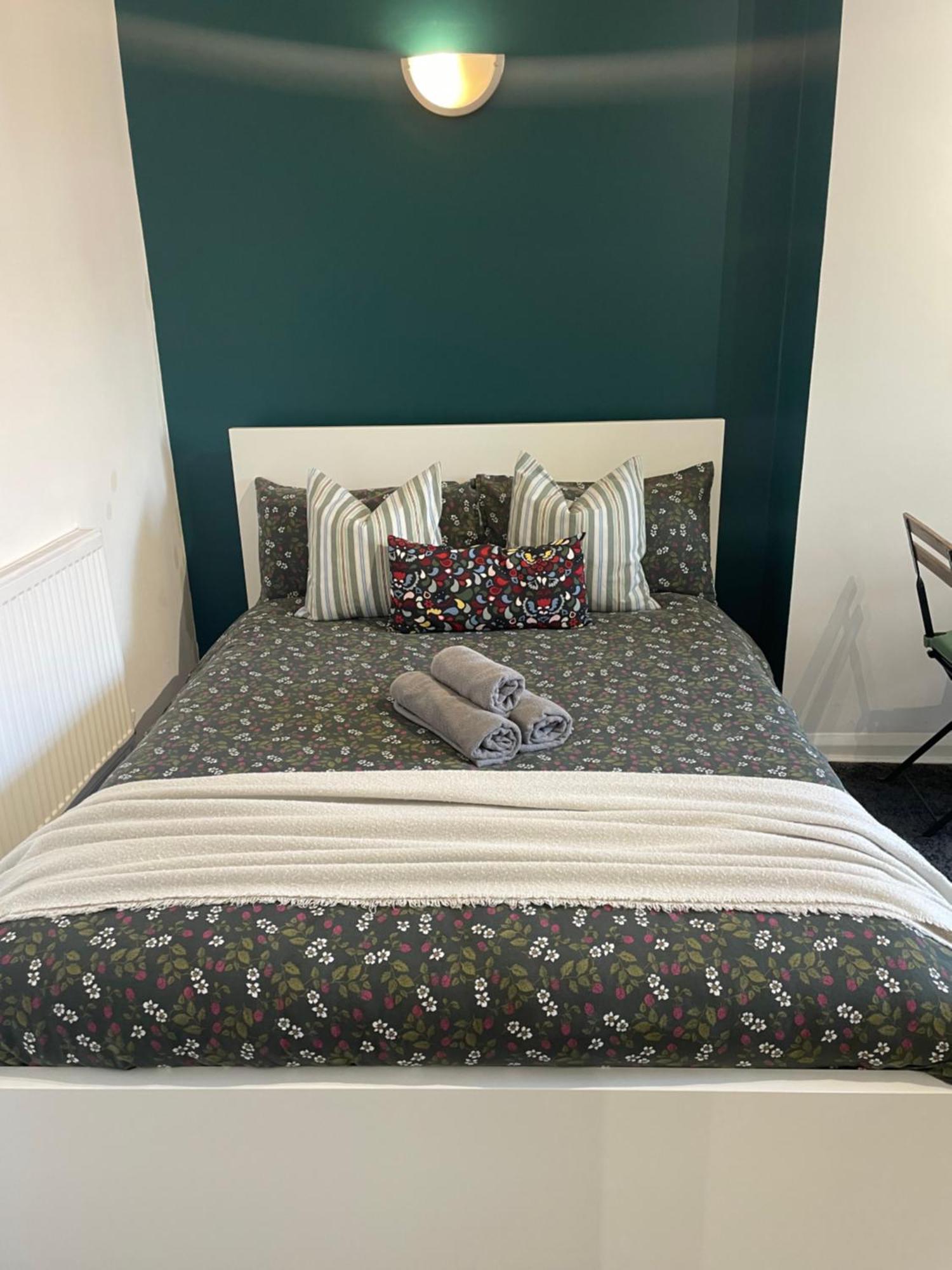 Willesden Green Rooms 런던 외부 사진